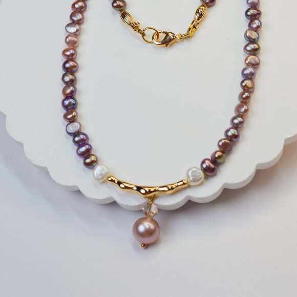 Natural Metallic Purple Pearl Necklace 18" Gold Plated Sterling Silver - Picture 7 of 10